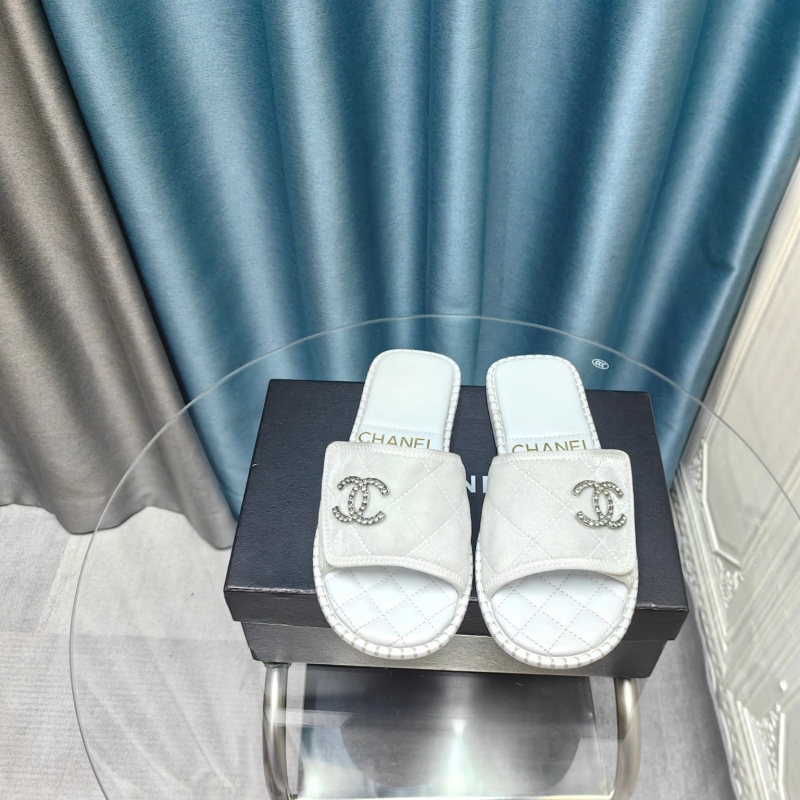 Ch*el slippers